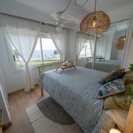 Homeholidaysrentals Eiffel - Costa Barcelona Apartment Pineda de Mar