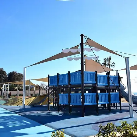 Homeholidaysrentals Eiffel - Costa Barcelona *