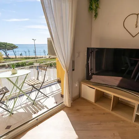 Homeholidaysrentals Eiffel - Costa Barcelona Pineda de Mar