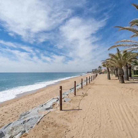 Homeholidaysrentals Eiffel - Costa Barcelona Appartement *